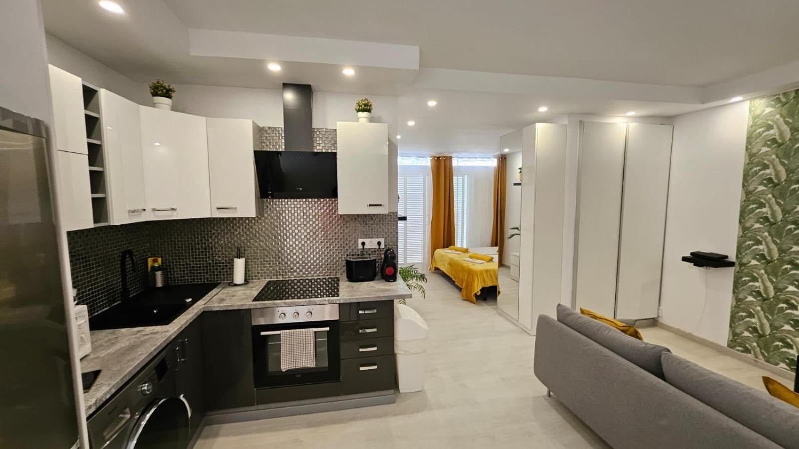 ארונה Papagayo Beach Apartments מראה חיצוני תמונה