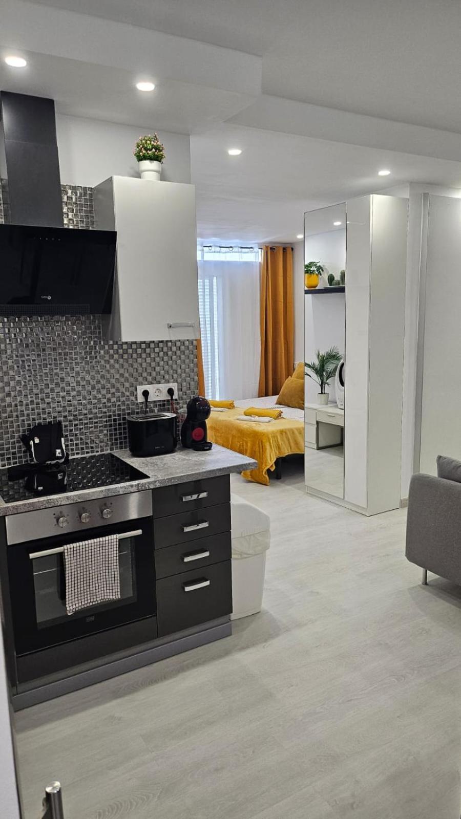 ארונה Papagayo Beach Apartments מראה חיצוני תמונה